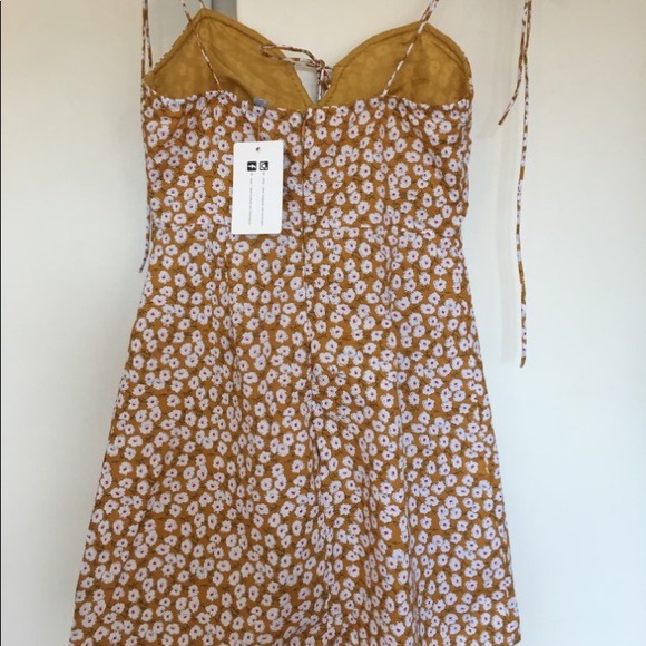 5⭐️ FAV BESTSELLER Summer sundress yellow floral - Picture 3 of 7